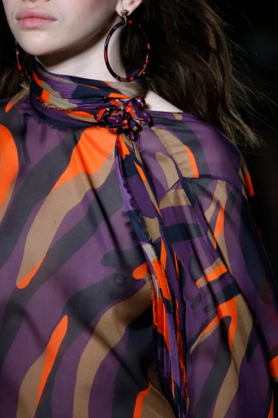 Look 115